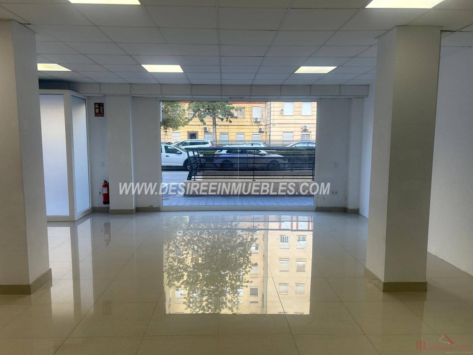 1 slaapkamer Commercieel te huur in Valencia stad - € 1.100 (Ref: 9319976)