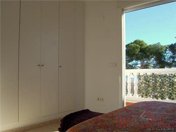 3 camera da letto Casa da affittare in Pucol con piscina garage - 1.800 € (Rif: 9389968)