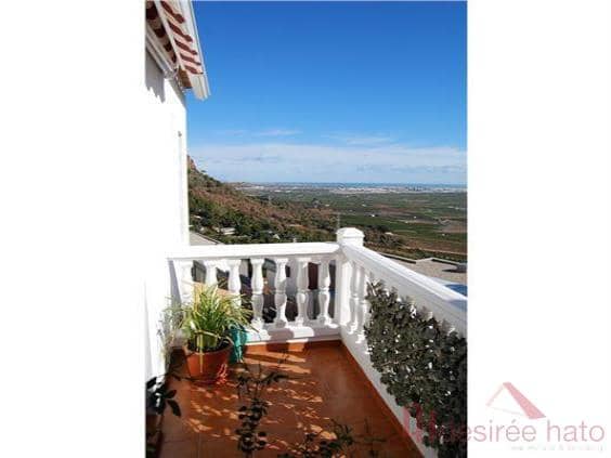 3 camera da letto Casa da affittare in Pucol con piscina garage - 1.800 € (Rif: 9389968)