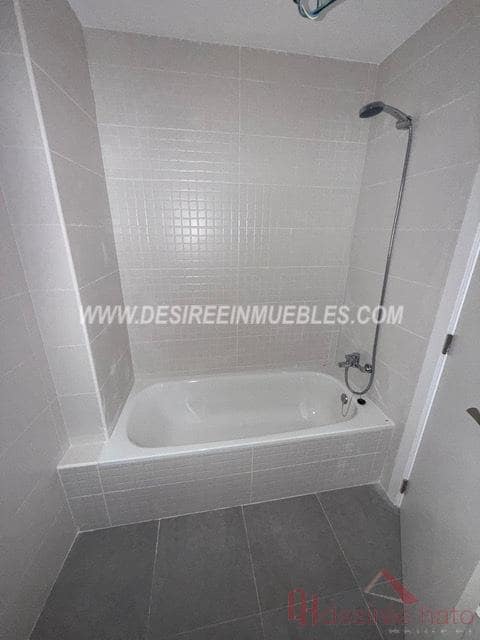 3 soverom Leilighet til salgs i Valencia by med svømmebasseng garasje - € 370 000 (Ref: 9432655)