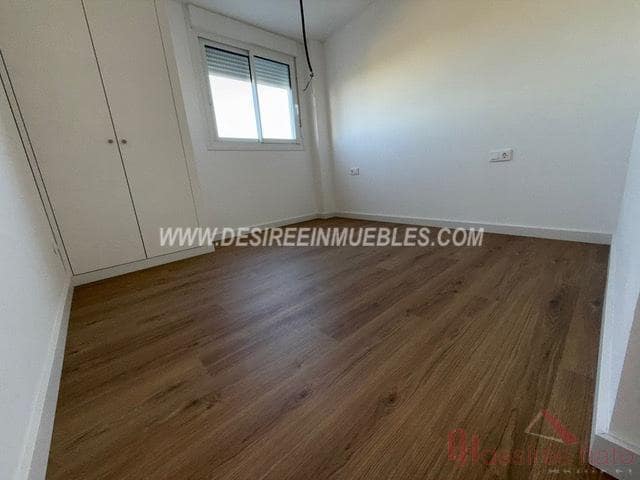 3 soverom Leilighet til salgs i Valencia by med svømmebasseng garasje - € 370 000 (Ref: 9432655)