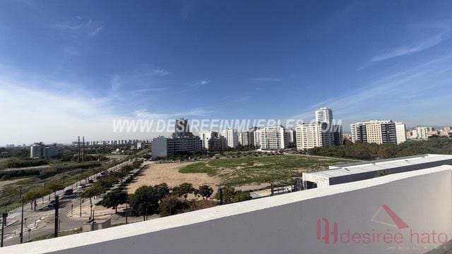 3 soverom Leilighet til salgs i Valencia by med svømmebasseng garasje - € 370 000 (Ref: 9432655)