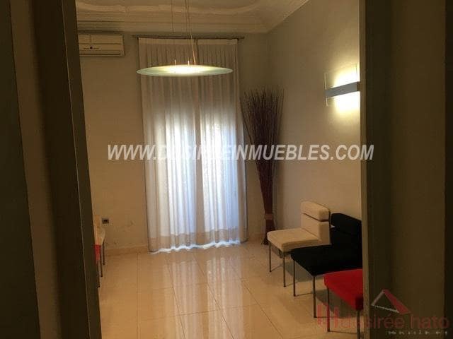7 bedroom Office for rent in Sant Francesc, Valencia city - € 2,200 (Ref: 9438908)