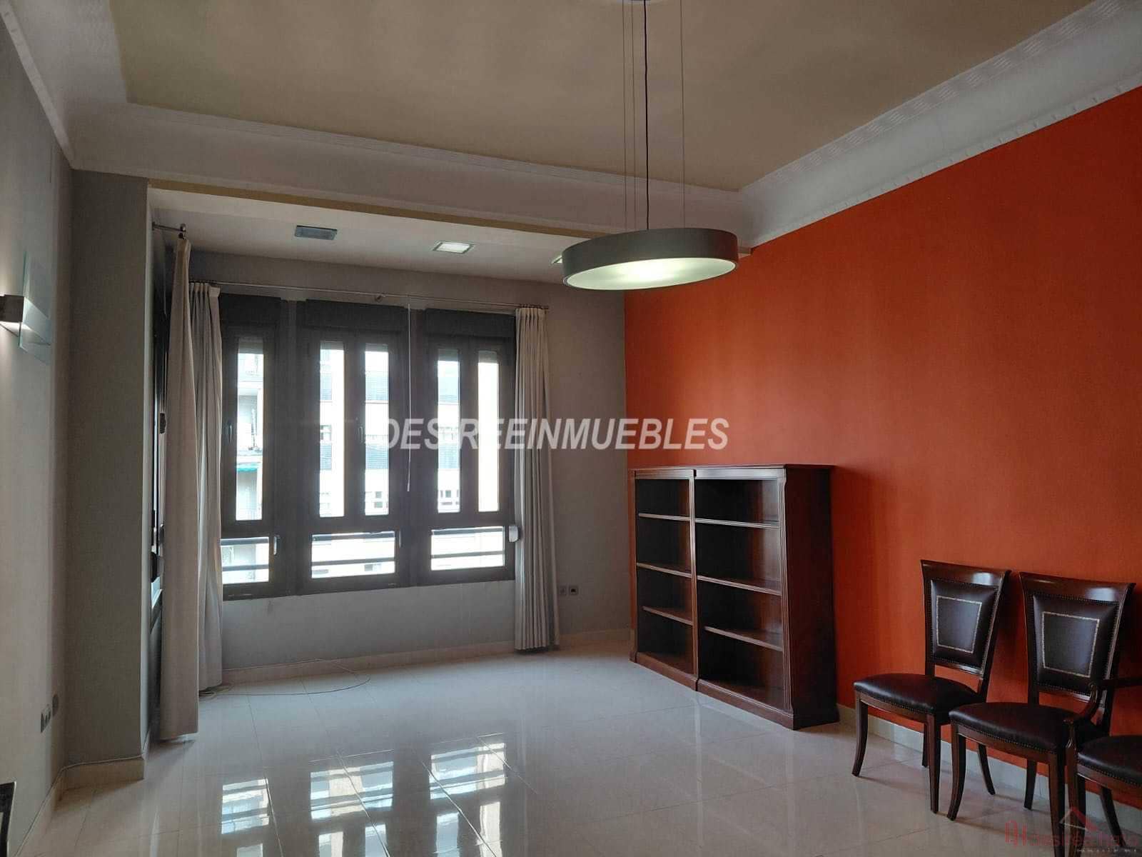 7 bedroom Office for rent in Valencia city - € 2,200 (Ref: 9438908)