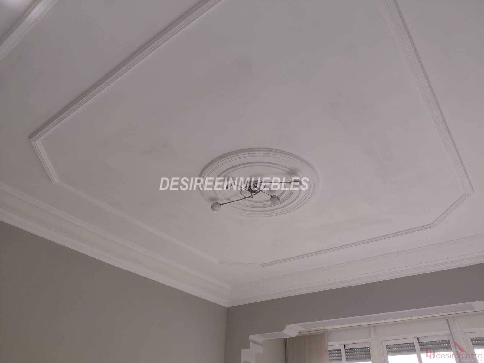 7 bedroom Office for rent in Valencia city - € 2,200 (Ref: 9438908)