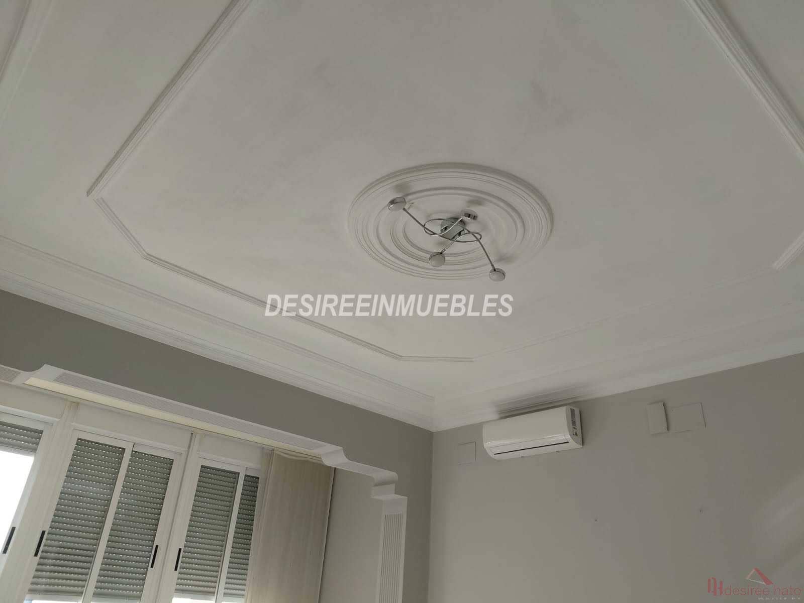 7 bedroom Office for rent in Valencia city - € 2,200 (Ref: 9438908)