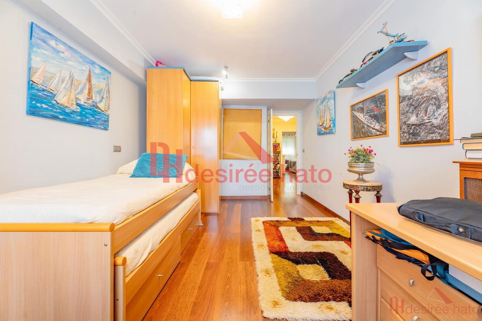 5 bedroom Flat for sale in Valencia city with garage - € 1,100,000 (Ref: 9448488)