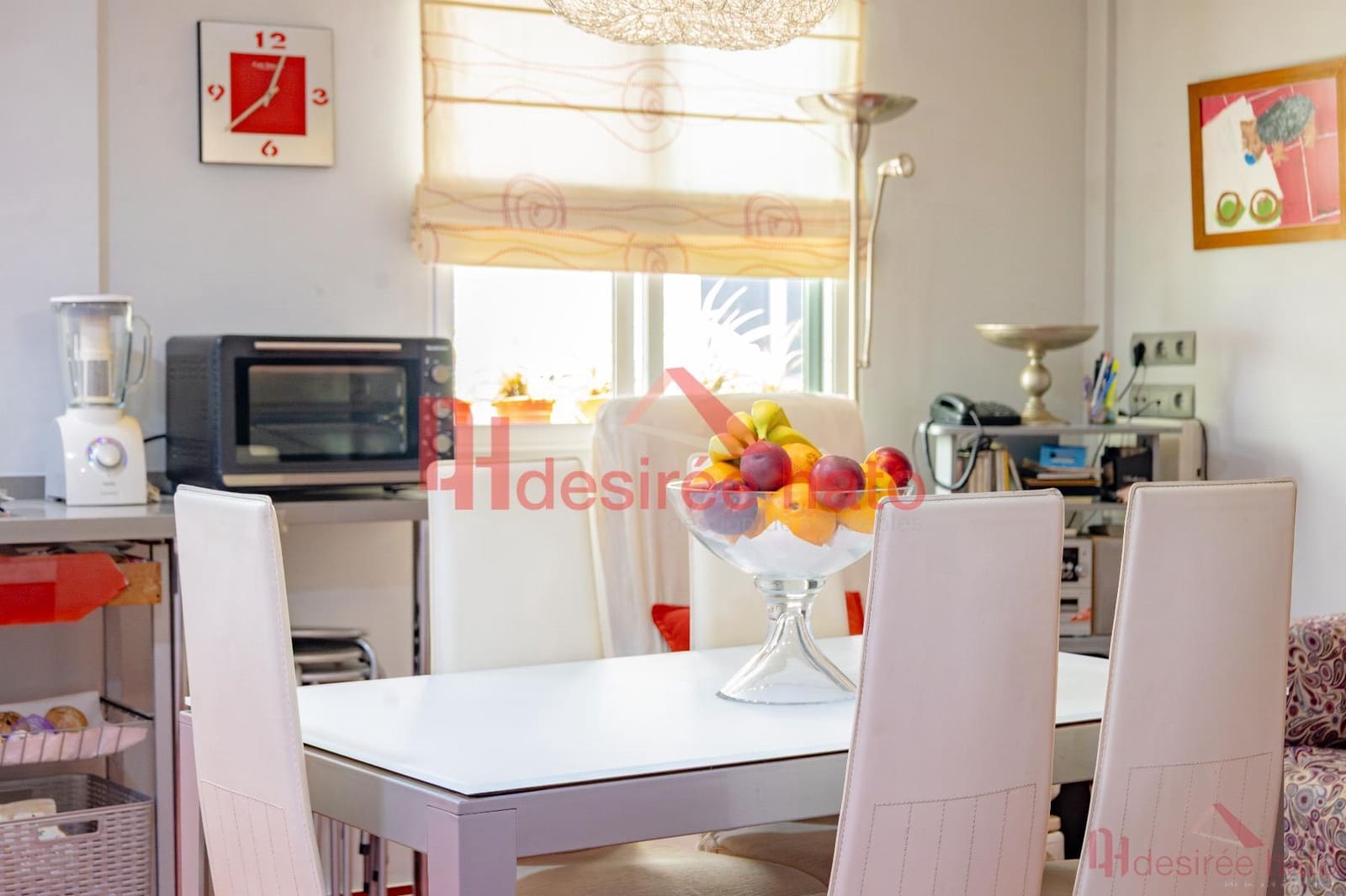 5 bedroom Flat for sale in Valencia city with garage - € 1,100,000 (Ref: 9448488)