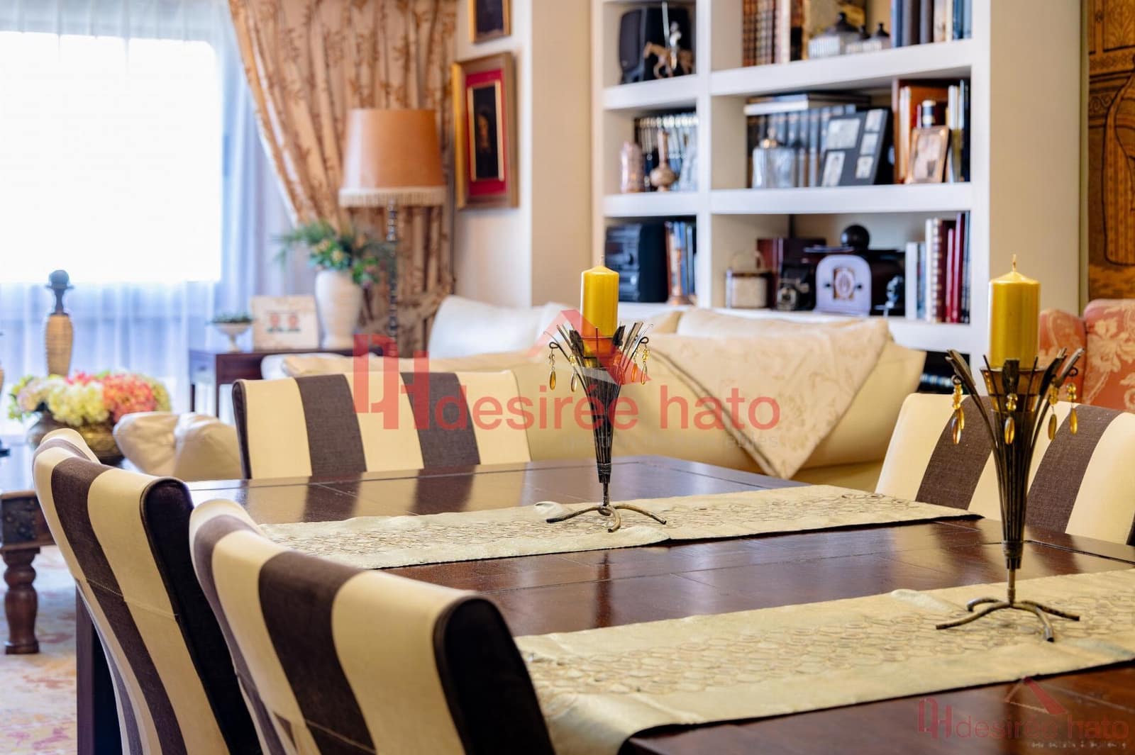 5 bedroom Flat for sale in Valencia city with garage - € 1,100,000 (Ref: 9448488)