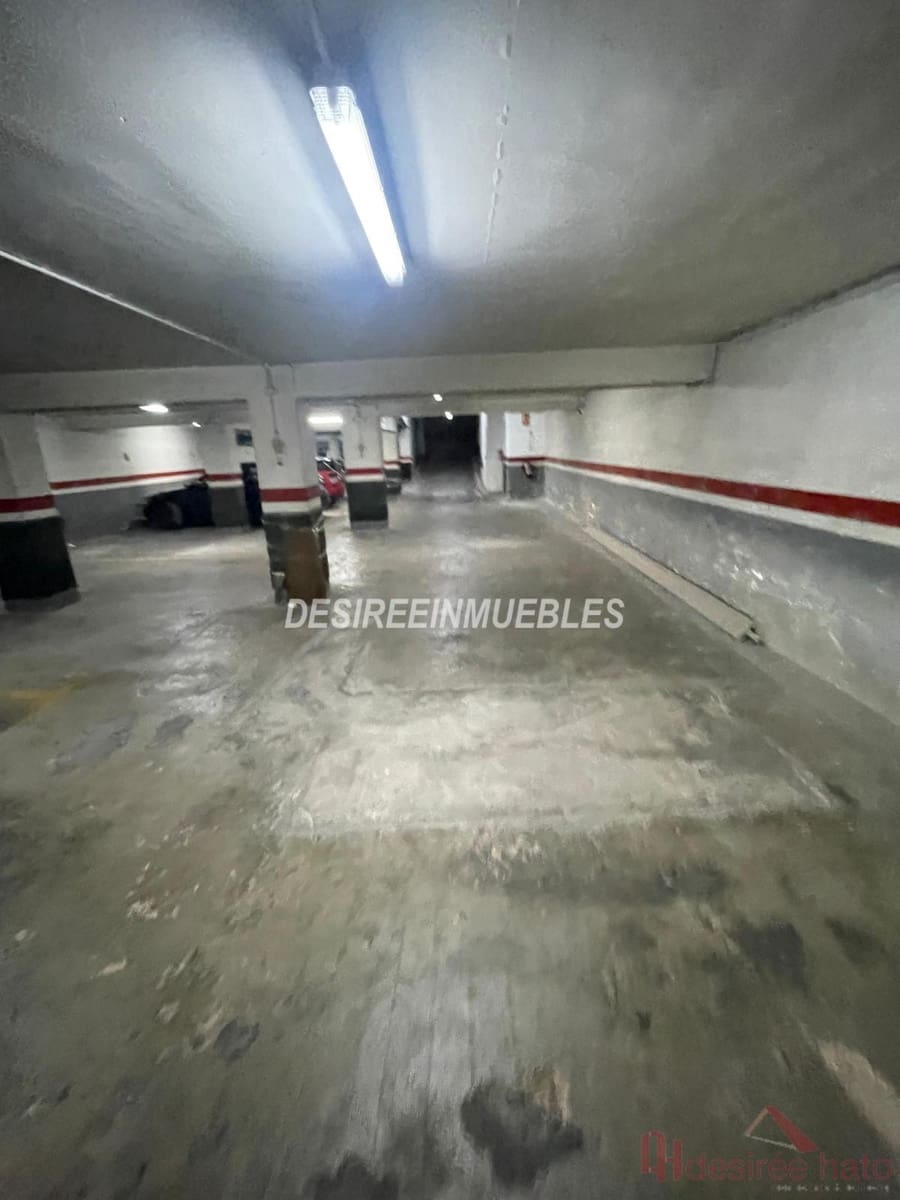 5 bedroom Flat for sale in Valencia city with garage - € 1,100,000 (Ref: 9448488)