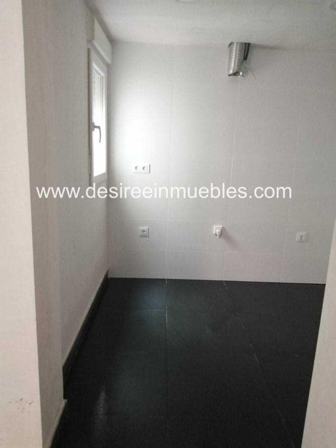 Piso de 2 habitaciones en València ciudad en alquiler - 1.500 € (Ref: 9470065)
