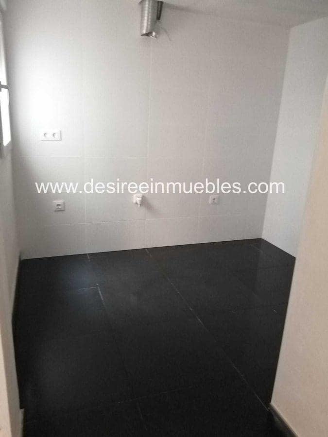 Piso de 2 habitaciones en València ciudad en alquiler - 1.500 € (Ref: 9470065)