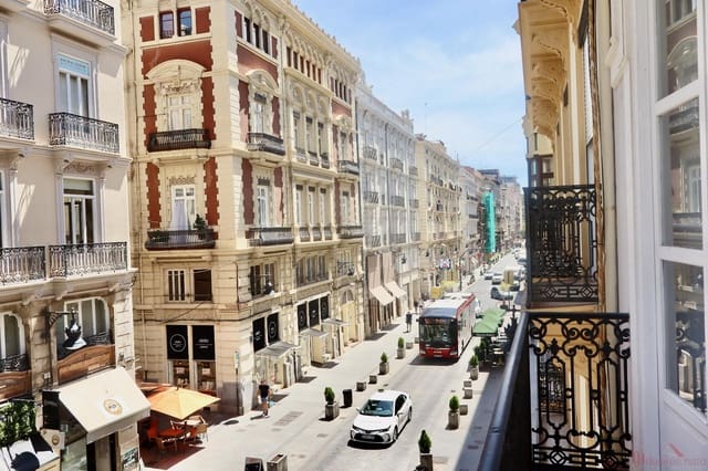 3 makuuhuone Toimisto myytävänä paikassa Sant Francesc, Valencia kaupunki - 425 000 € (Ref: 9473576)