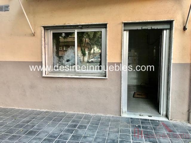 1 slaapkamer Commercieel te koop in Valencia stad - € 57.000 (Ref: 9473577)