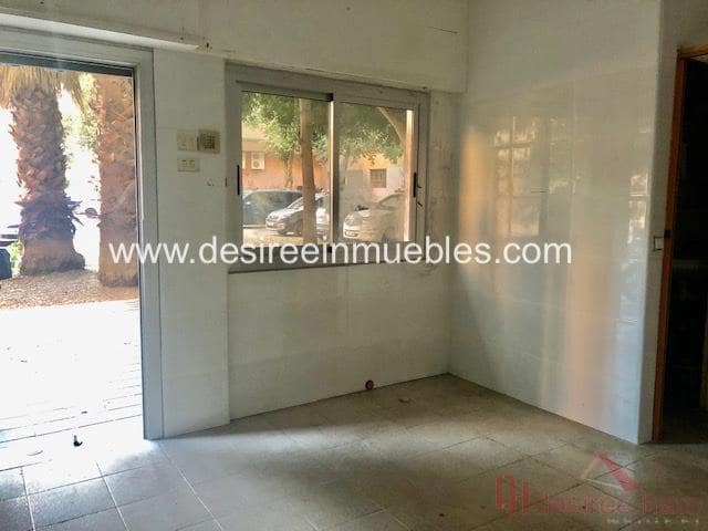 1 slaapkamer Commercieel te koop in Valencia stad - € 57.000 (Ref: 9473577)