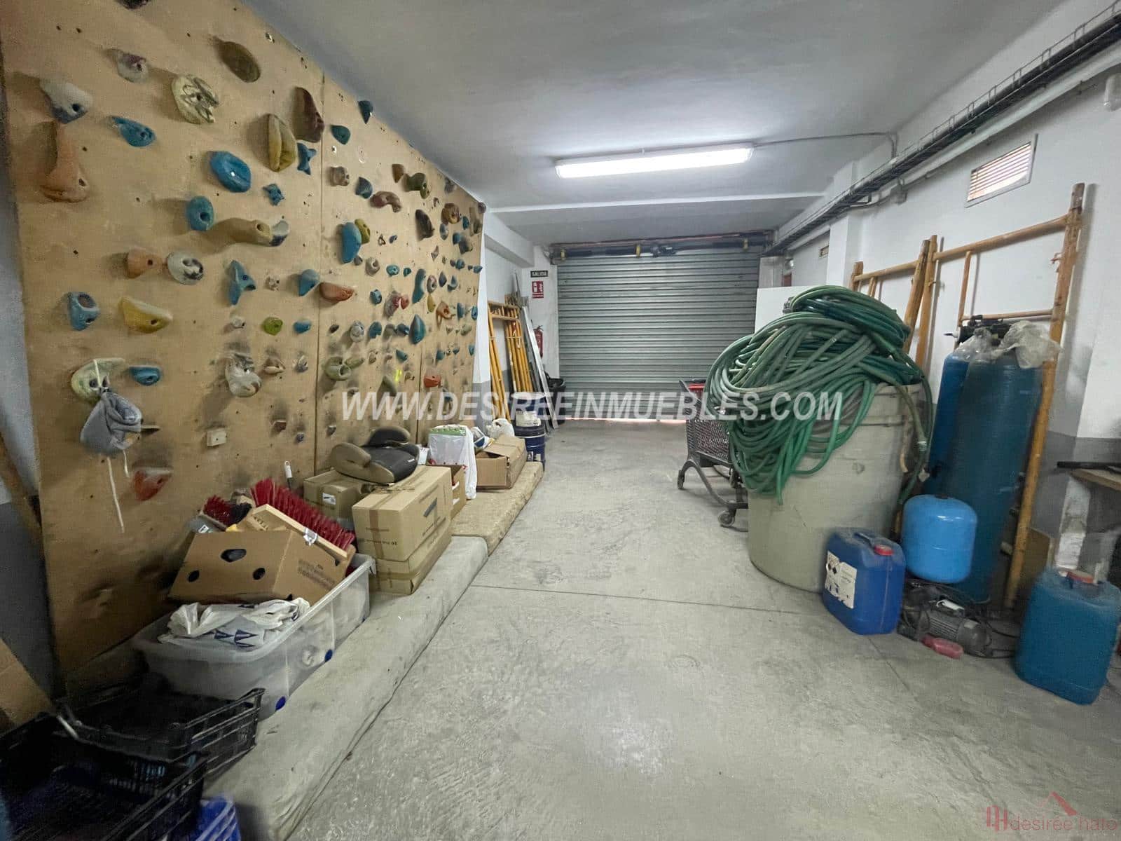 5 bedroom Office for sale in Valencia city - € 260,000 (Ref: 9488004)