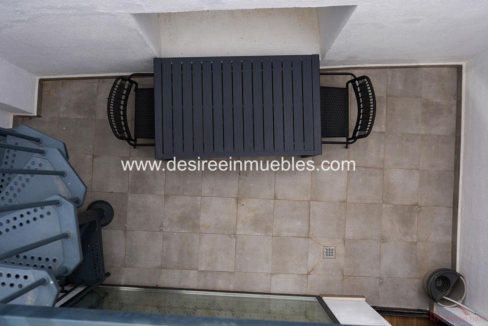 2 bedroom Penthouse for rent in Valencia city - € 2,100 (Ref: 9500904)