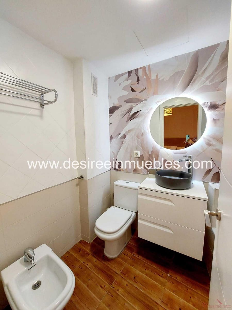 3 sovrum Lägenhet att hyra i Valencia stad - 1 850 € (Ref: 9503554)