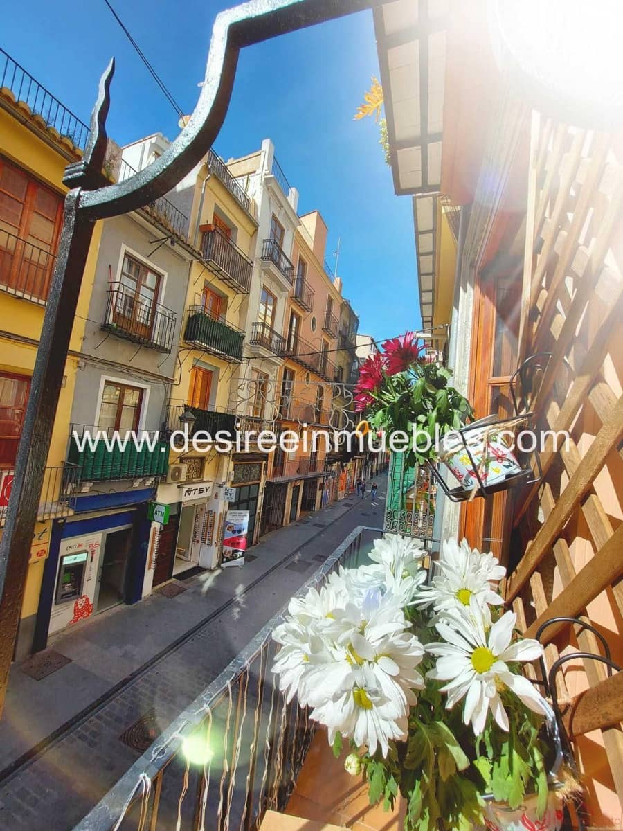 3 sovrum Lägenhet att hyra i Valencia stad - 1 850 € (Ref: 9503554)