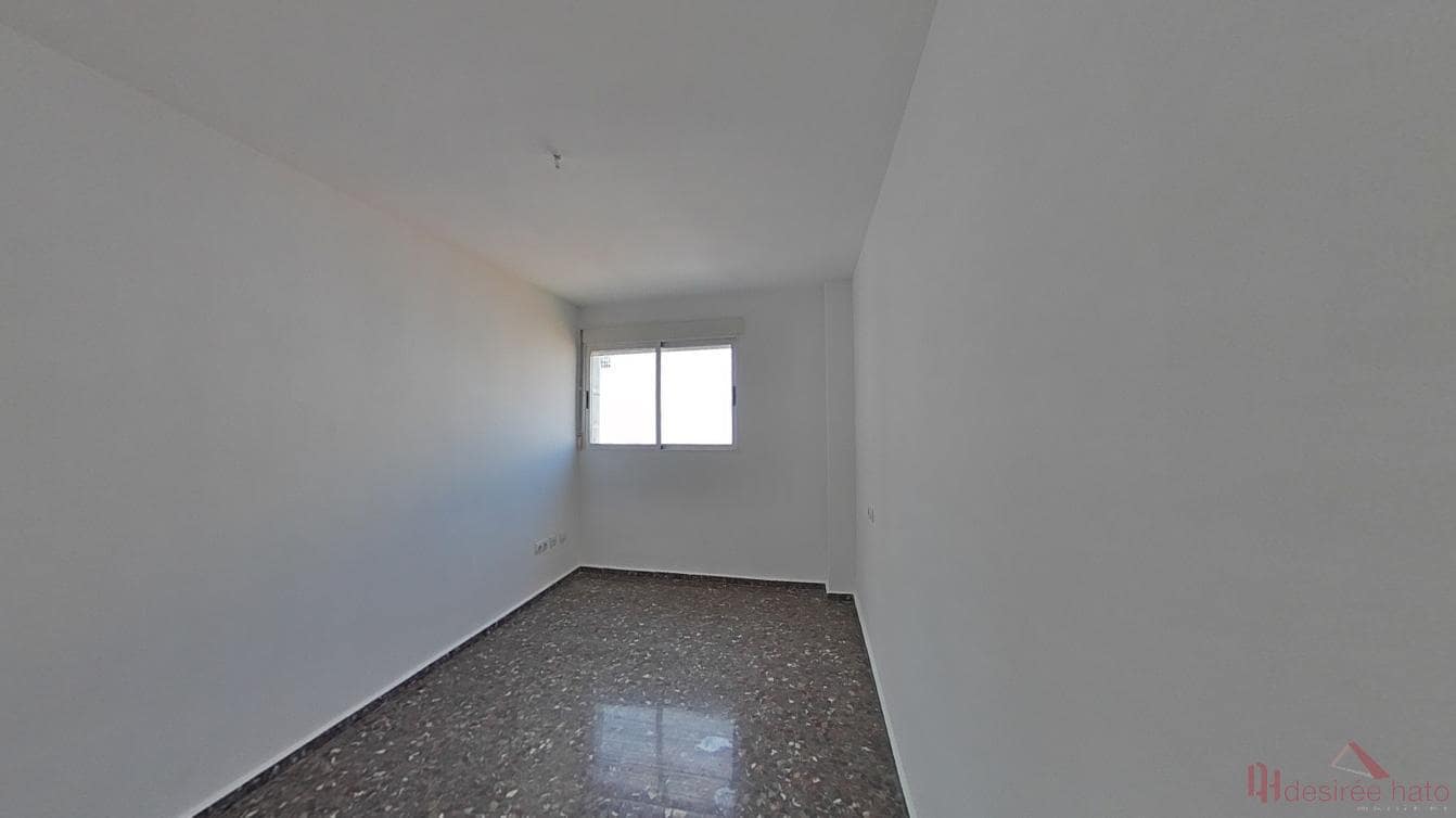 2 Zimmer Wohnung zu verkaufen in Valencia Stadt mit Garage - 224.000 € (Ref: 9518024)