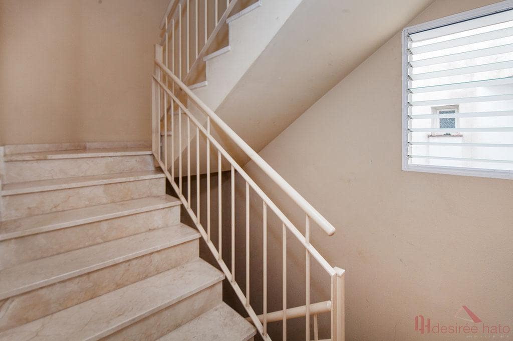 2 slaapkamer Flat te koop in Valencia stad met garage - € 240.000 (Ref: 9518025)