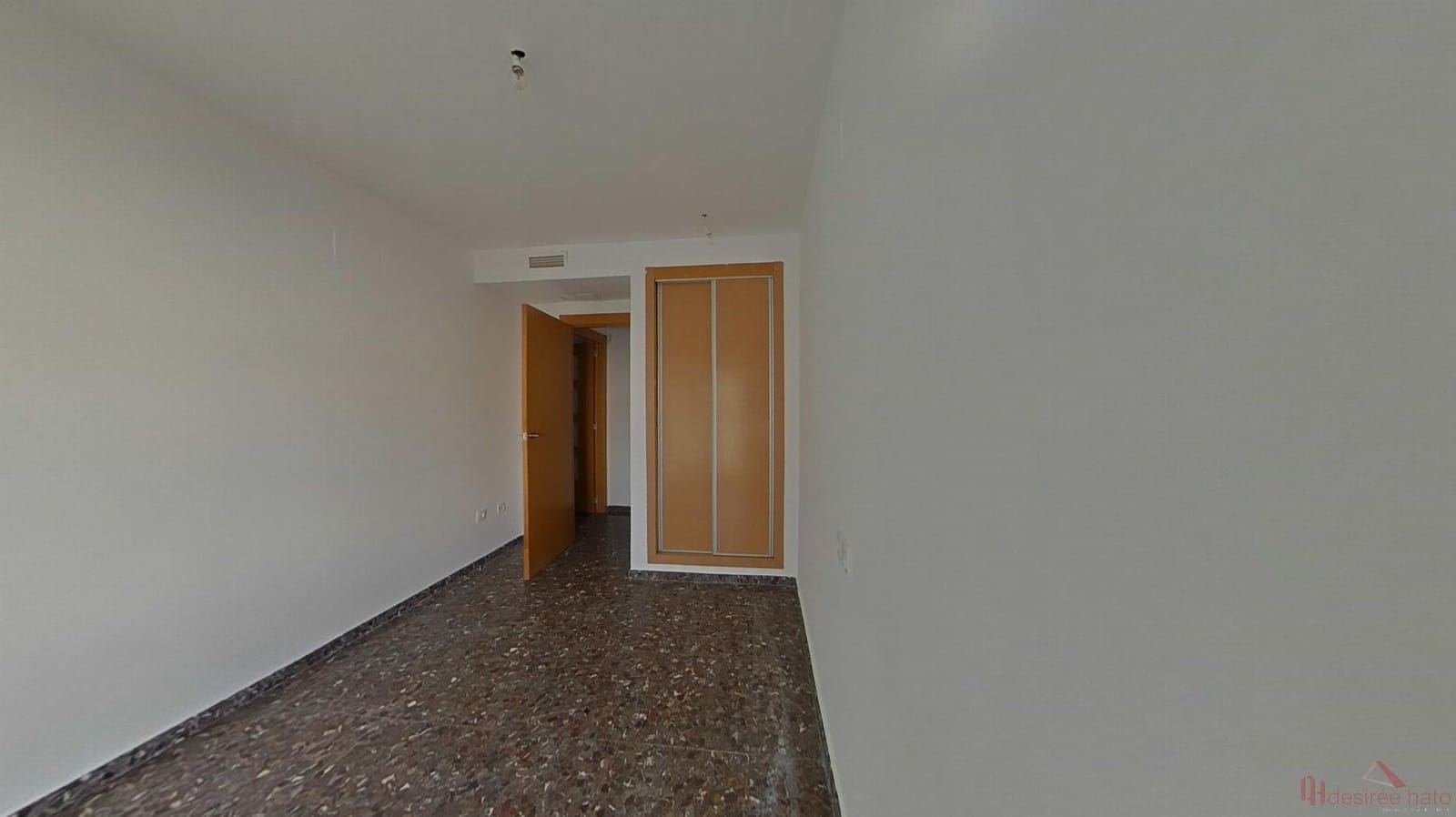 2 Zimmer Wohnung zu verkaufen in Valencia Stadt mit Garage - 233.000 € (Ref: 9518026)