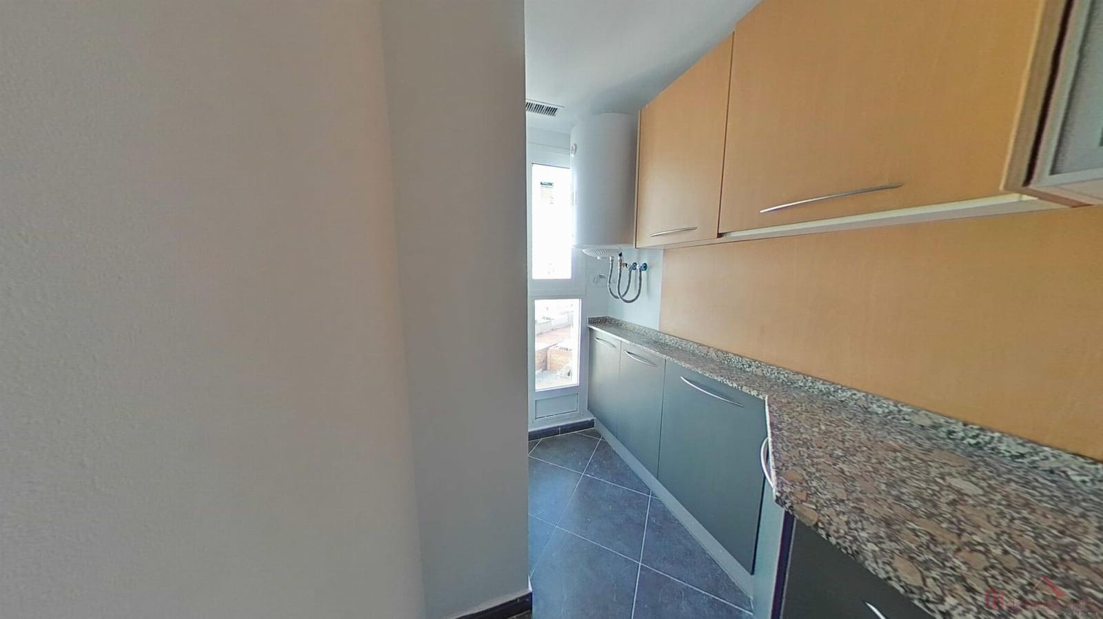 2 Zimmer Wohnung zu verkaufen in Valencia Stadt mit Garage - 233.000 € (Ref: 9518026)