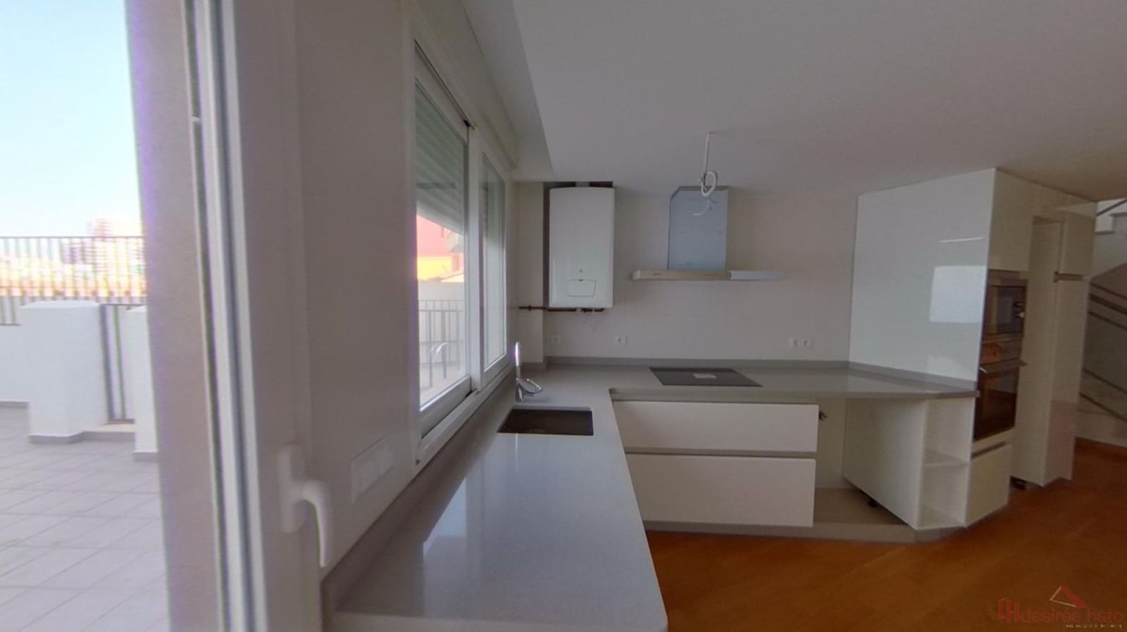 2 sypialnia Penthouse na sprzedaż w Miasto Walencja z garażem - 728 000 € (Ref: 9535203)