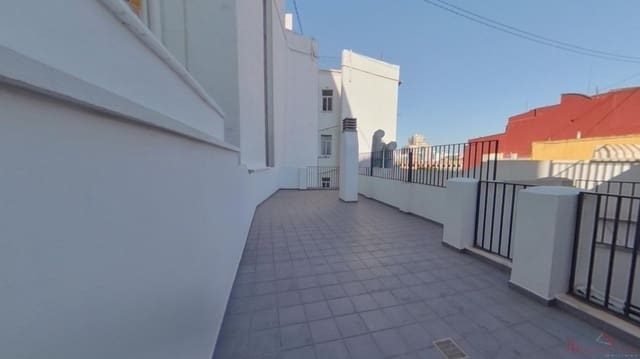 2 sypialnia Penthouse na sprzedaż w L'Eixample, Miasto Walencja z garażem - 728 000 € (Ref: 9535203)