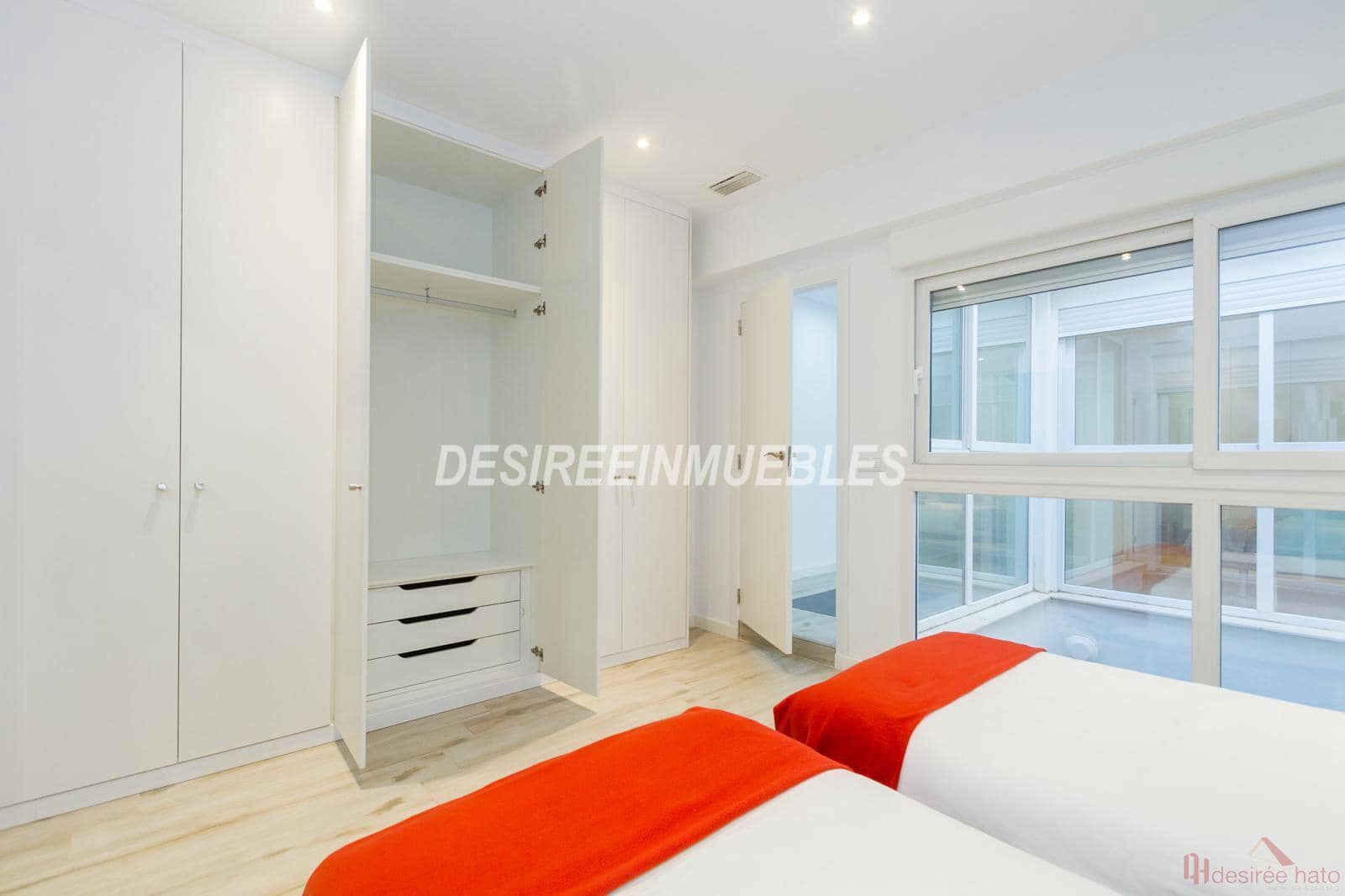 2 slaapkamer Flat te huur in Valencia stad - € 2.600 (Ref: 9554280)