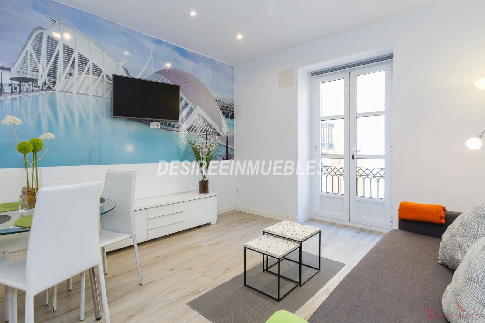 2 slaapkamer Flat te huur in Valencia stad - € 2.600 (Ref: 9554280)