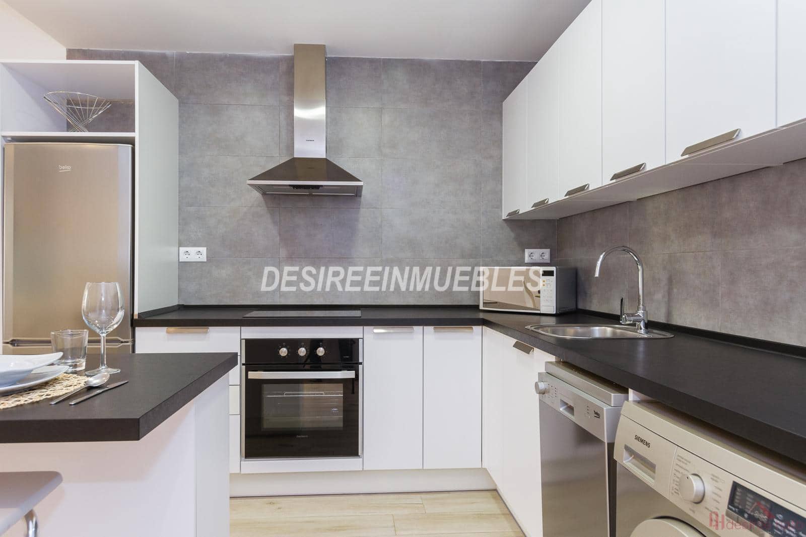 2 slaapkamer Flat te huur in Valencia stad - € 2.600 (Ref: 9554280)
