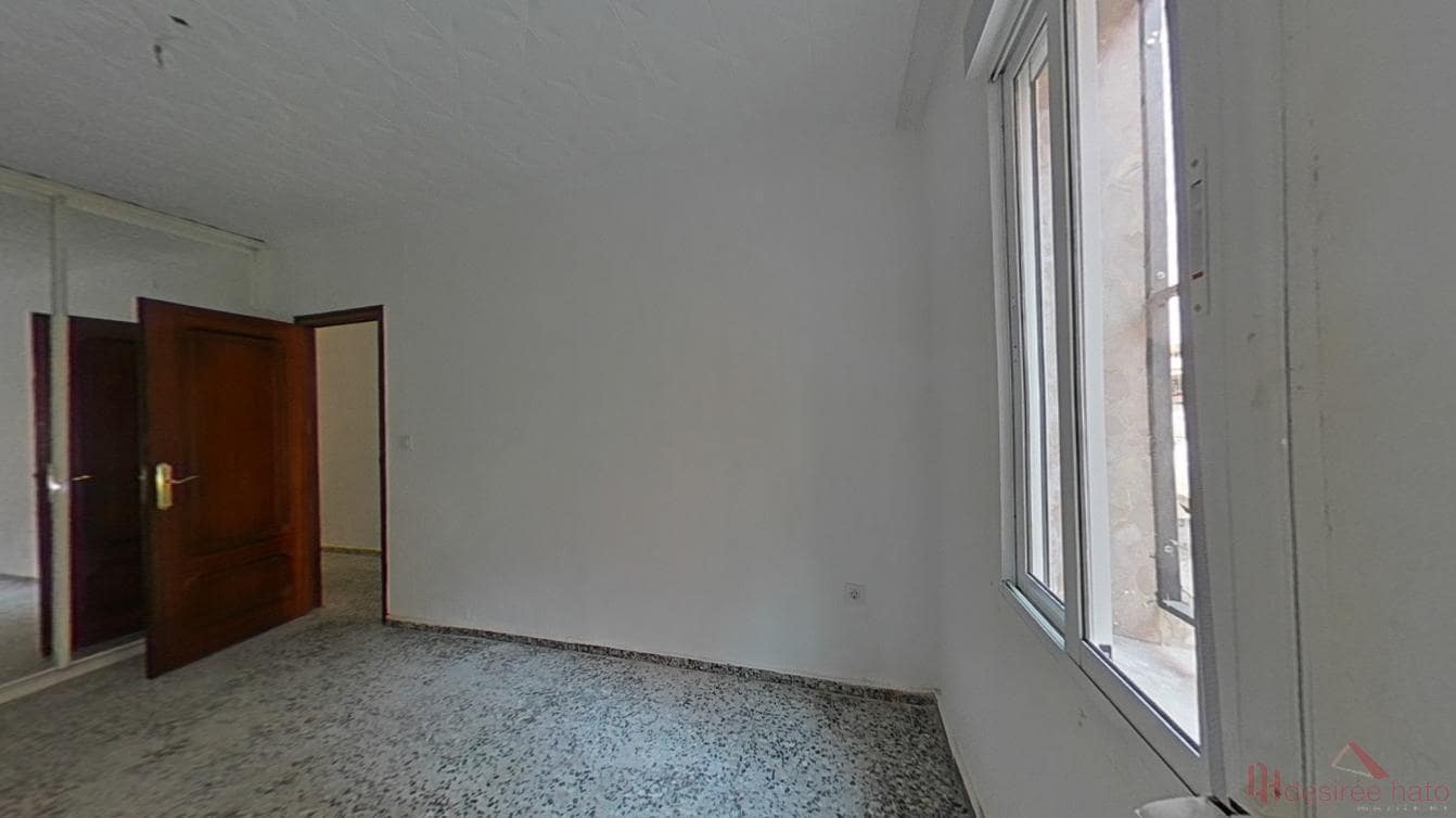 3 soveværelse Lejlighed til salg i Valencia by - € 222.000 (Ref: 9554281)