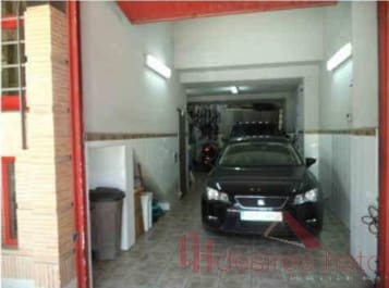 Gewerbe zu verkaufen in Valencia Stadt mit Garage - 1.200.000 € (Ref: 9564099)