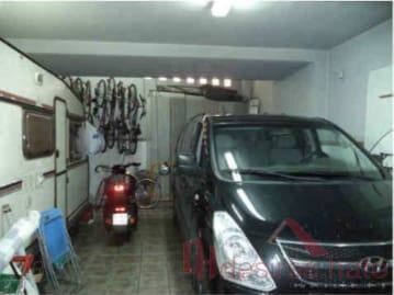 Gewerbe zu verkaufen in Valencia Stadt mit Garage - 1.200.000 € (Ref: 9564099)