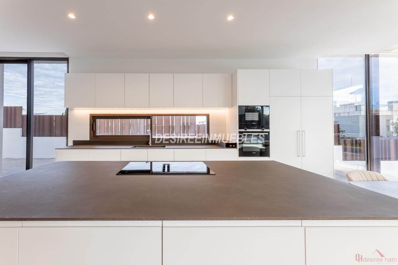 6 chambre Villa/Maison à vendre à Godella avec piscine garage - 1 750 000 € (Ref: 9573454)