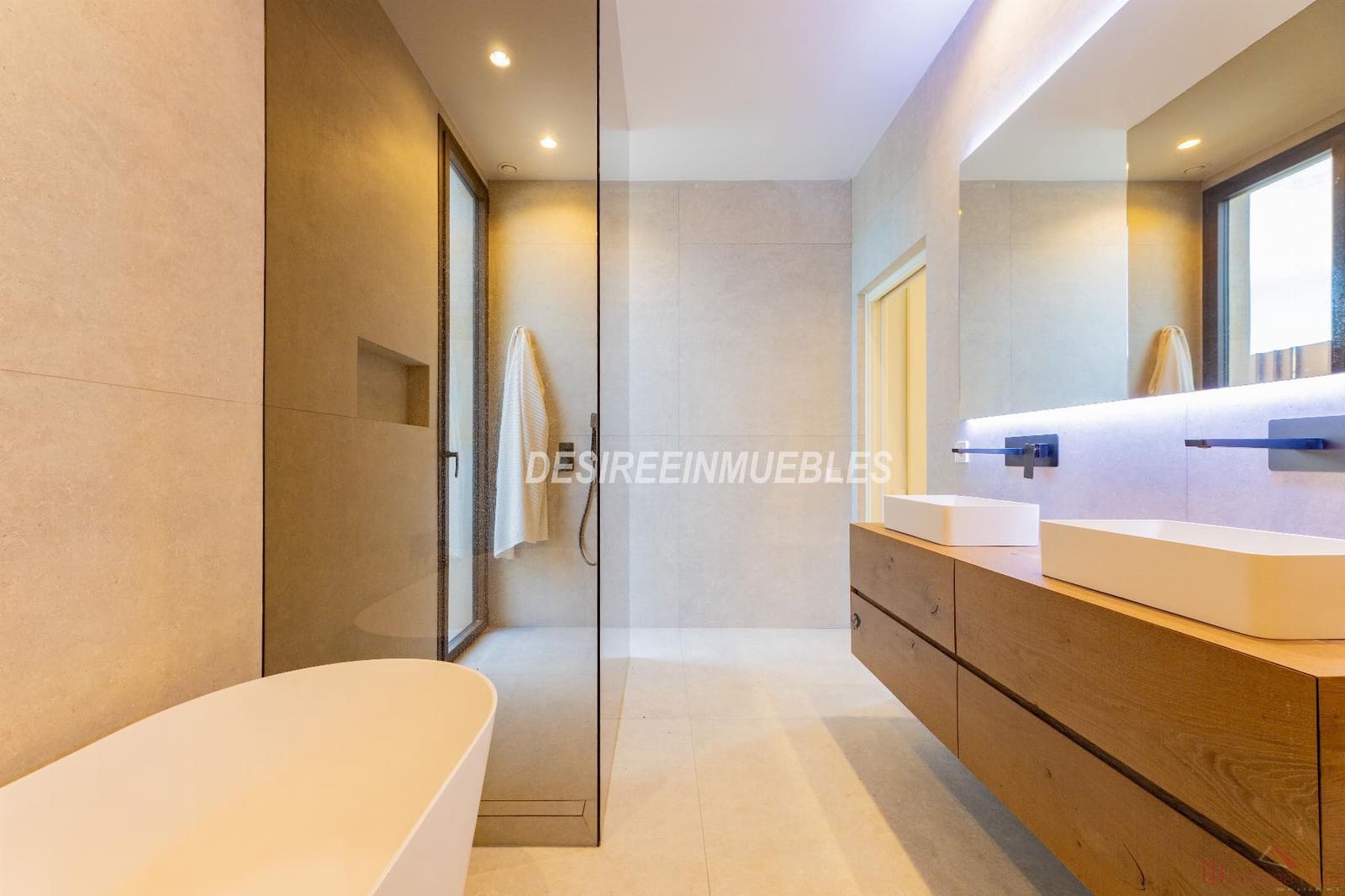 6 chambre Villa/Maison à vendre à Godella avec piscine garage - 1 750 000 € (Ref: 9573454)