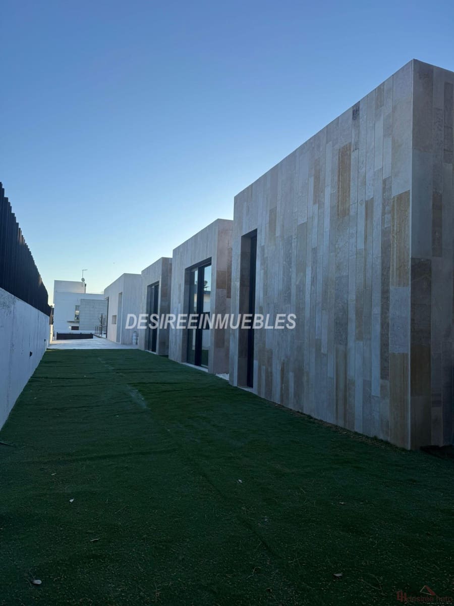 6 bedroom Villa for sale in Godella with pool garage - € 1,750,000 (Ref: 9573454)