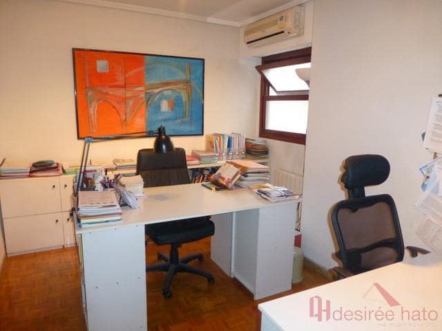 4 Zimmer Wohnung zu verkaufen in Valencia Stadt - 600.000 € (Ref: 9581290)