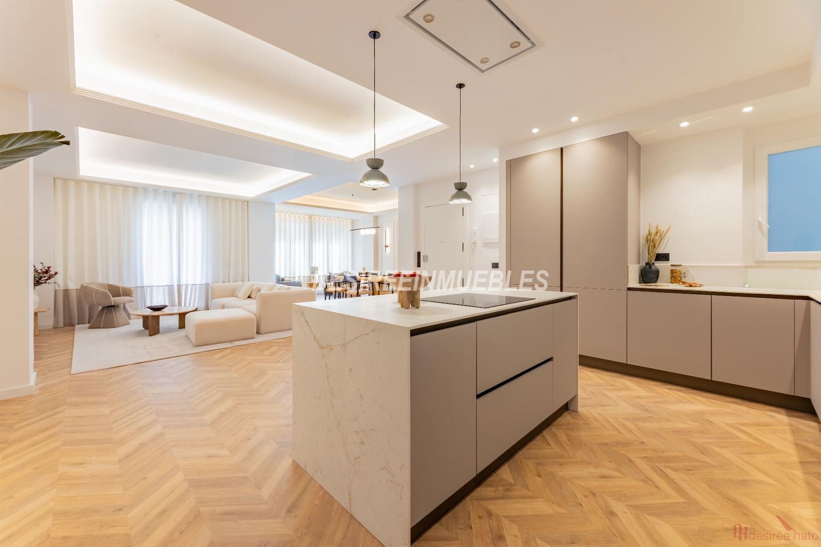 3 bedroom Flat for sale in Valencia city - € 946,000 (Ref: 9593280)