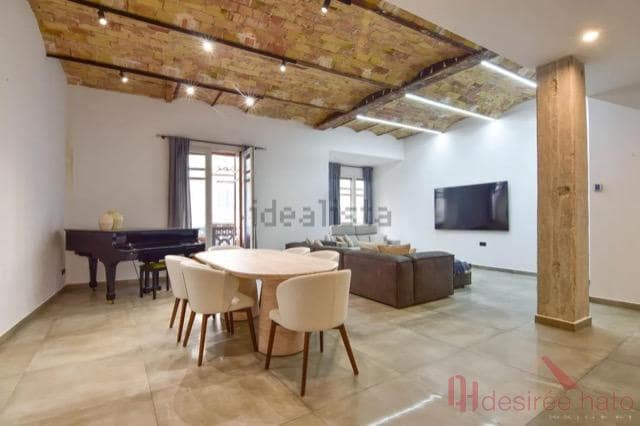 3 bedroom Flat for sale in Valencia city with garage - € 849,000 (Ref: 9610550)