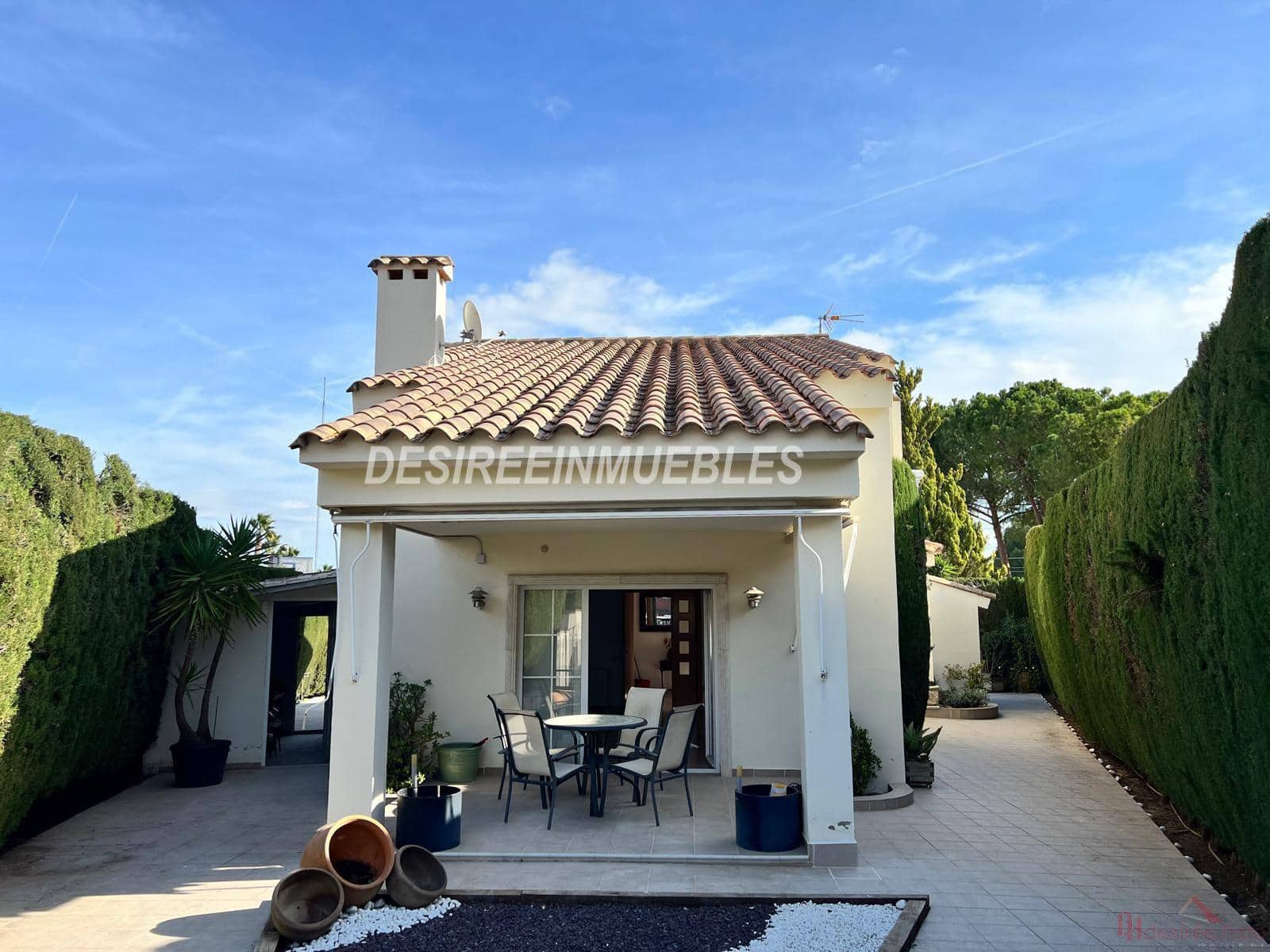 4 sovrum Villa att hyra i Valencia stad med pool garage - 2 600 € (Ref: 9616218)