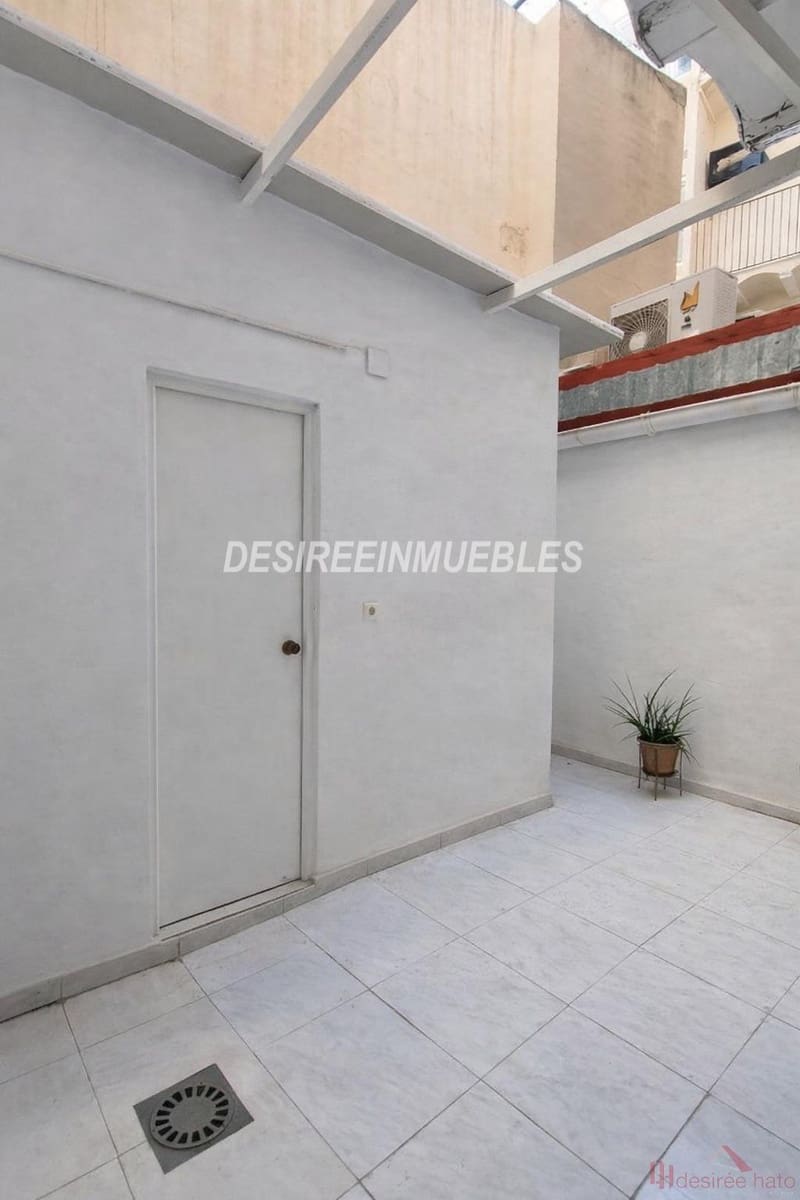 1 makuuhuone Kaupallinen vuokrattavana paikassa Valencia kaupunki - 1 000 € (Ref: 9627767)