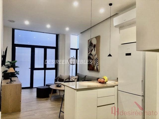 1 soveværelse Lejlighed til leje i La Seu, Valencia by - € 1.400 (Ref: 9627768)