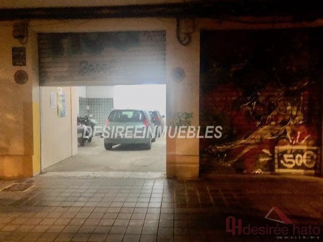 2 bedroom Commercial for sale in Valencia city - € 186,000 (Ref: 9646302)