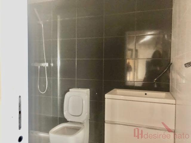 1 makuuhuone Kaupallinen myytävänä paikassa Manises - 232 000 € (Ref: 9646303)