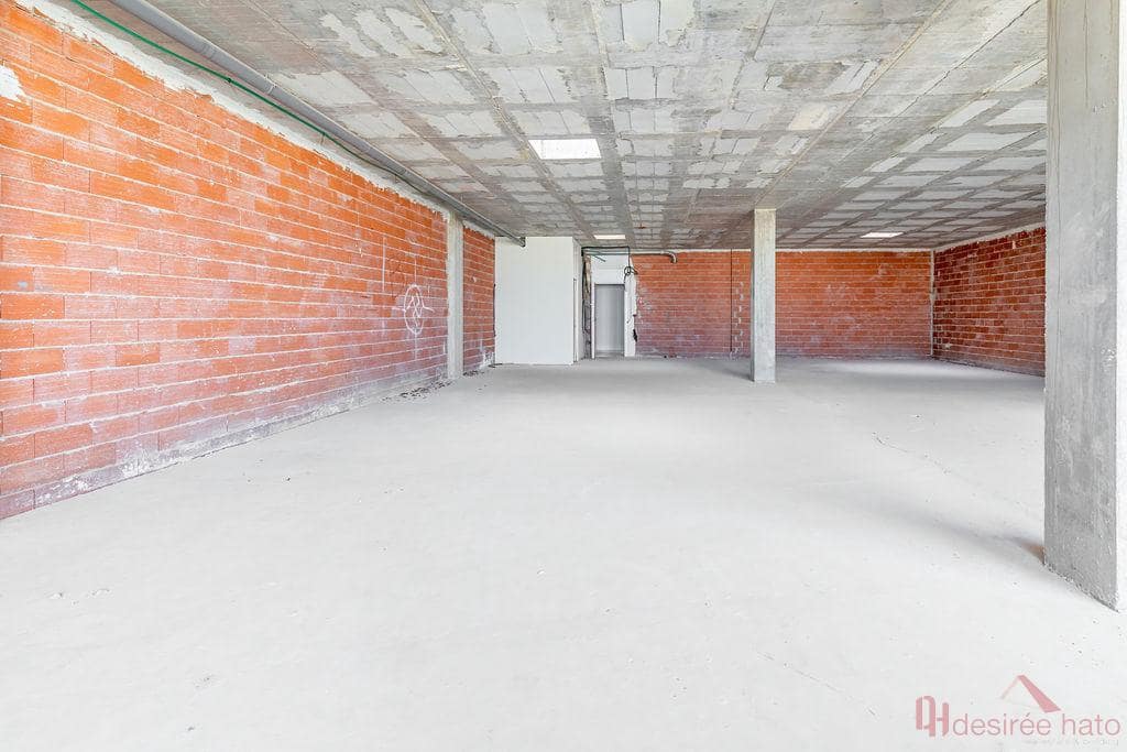 1 makuuhuone Kaupallinen myytävänä paikassa Manises - 232 000 € (Ref: 9646303)