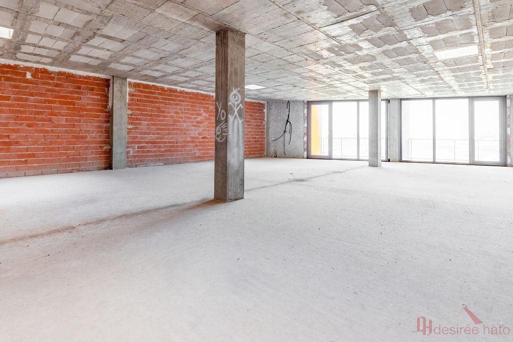 1 makuuhuone Kaupallinen myytävänä paikassa Manises - 232 000 € (Ref: 9646303)