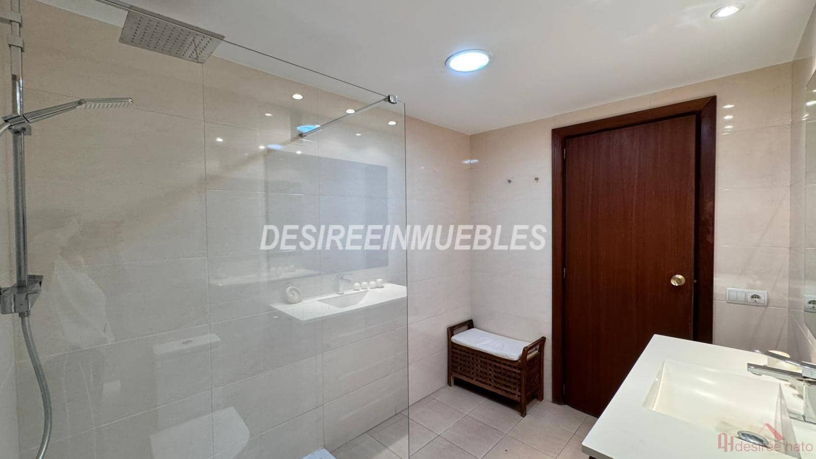 4 slaapkamer Flat te koop in Valencia stad met garage - € 860.000 (Ref: 9654404)