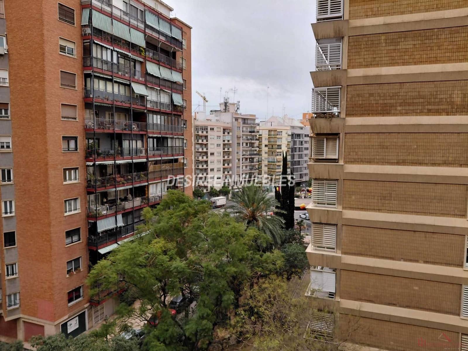 4 slaapkamer Flat te koop in Valencia stad met garage - € 860.000 (Ref: 9654404)